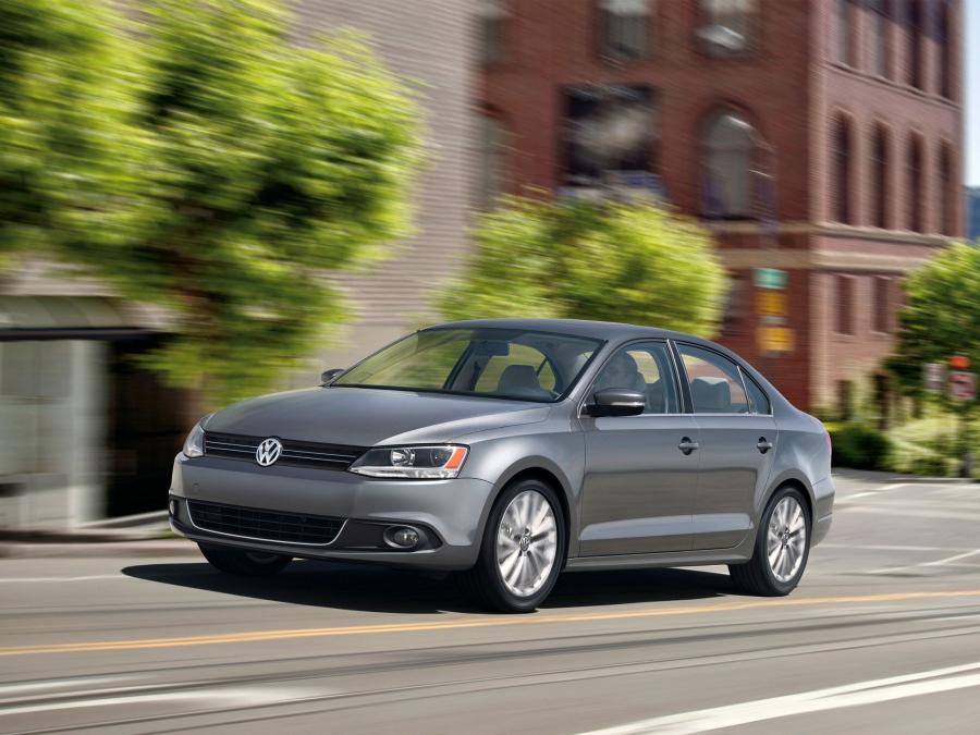  Volkswagen Jetta 2010 года  (US) (фото 15 из 52)